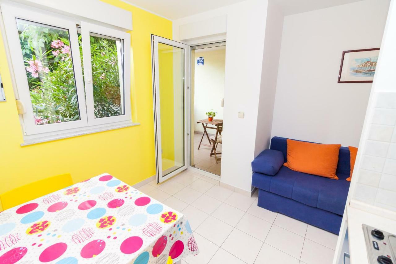 • Lungomare Beach Apartment Pula • Extérieur photo