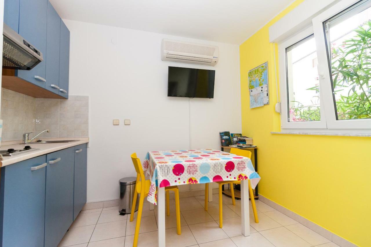 • Lungomare Beach Apartment Pula • Extérieur photo