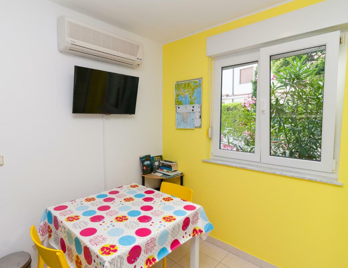 • Lungomare Beach Apartment Pula • Extérieur photo